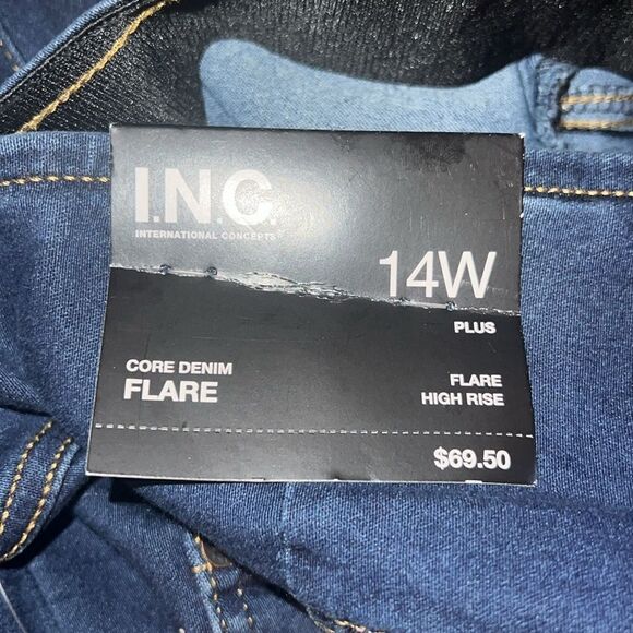 INC International Concepts Plus Size Pull On Flare Leg Jeans Cranberry Wash 14W - Picture 9 of 9